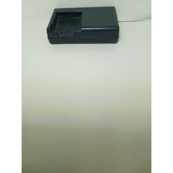 GENUINE SONY MODEL No. BC-CSD Battery Charger - Picture 5 of 6